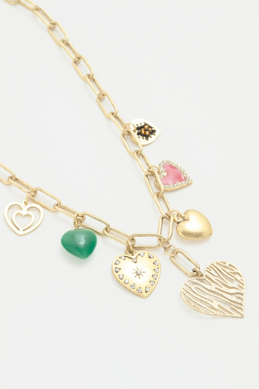 COLLAR AMULET HEART