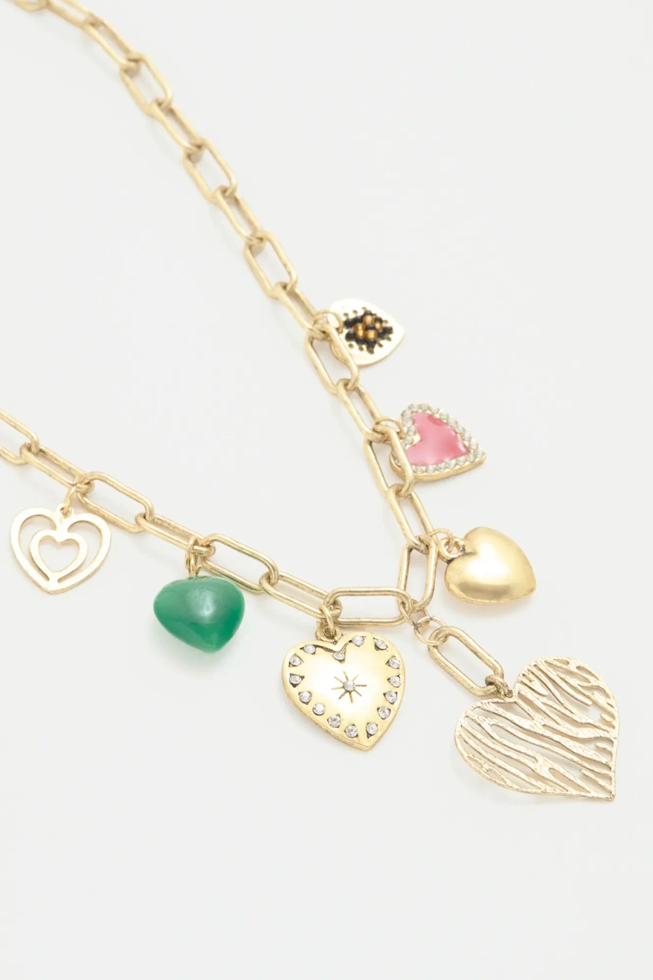 COLLAR AMULET HEART