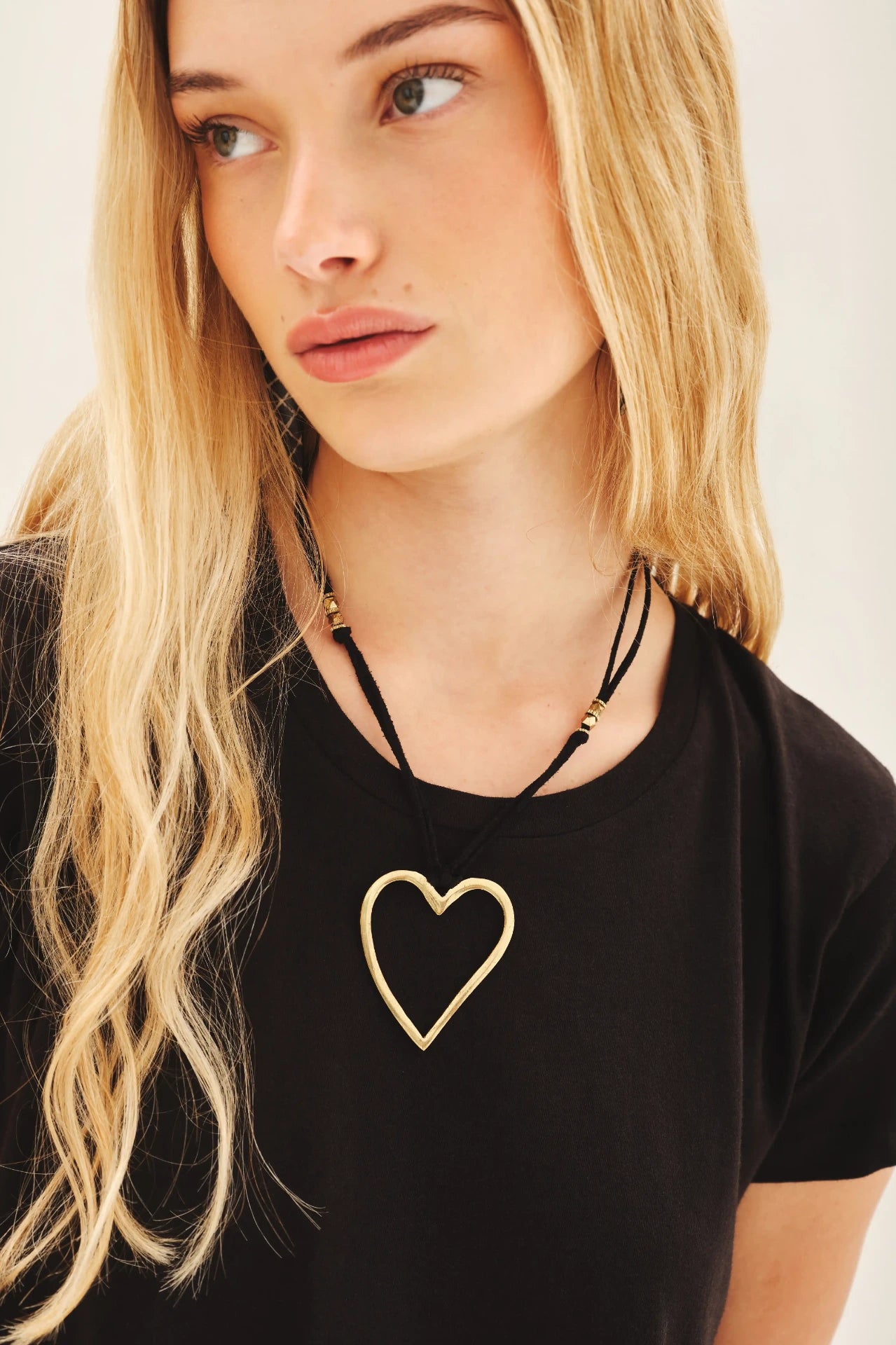 COLLAR TIENTO HEART