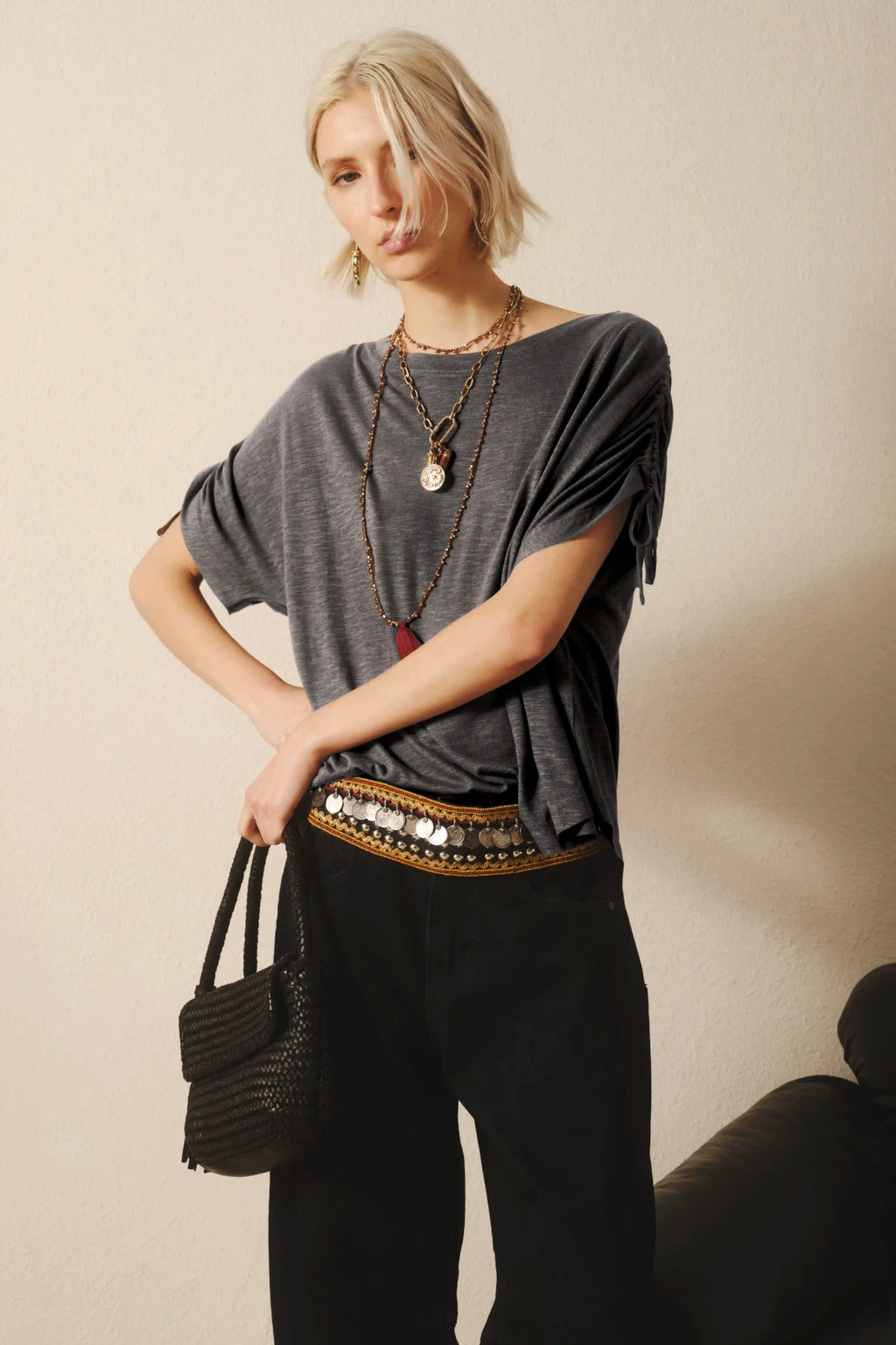 REMERA DESTROY GATHER