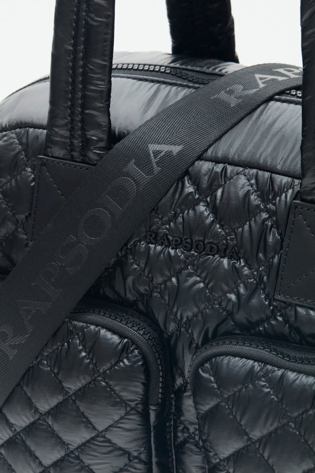 CARTERA YOGA MATELASSE