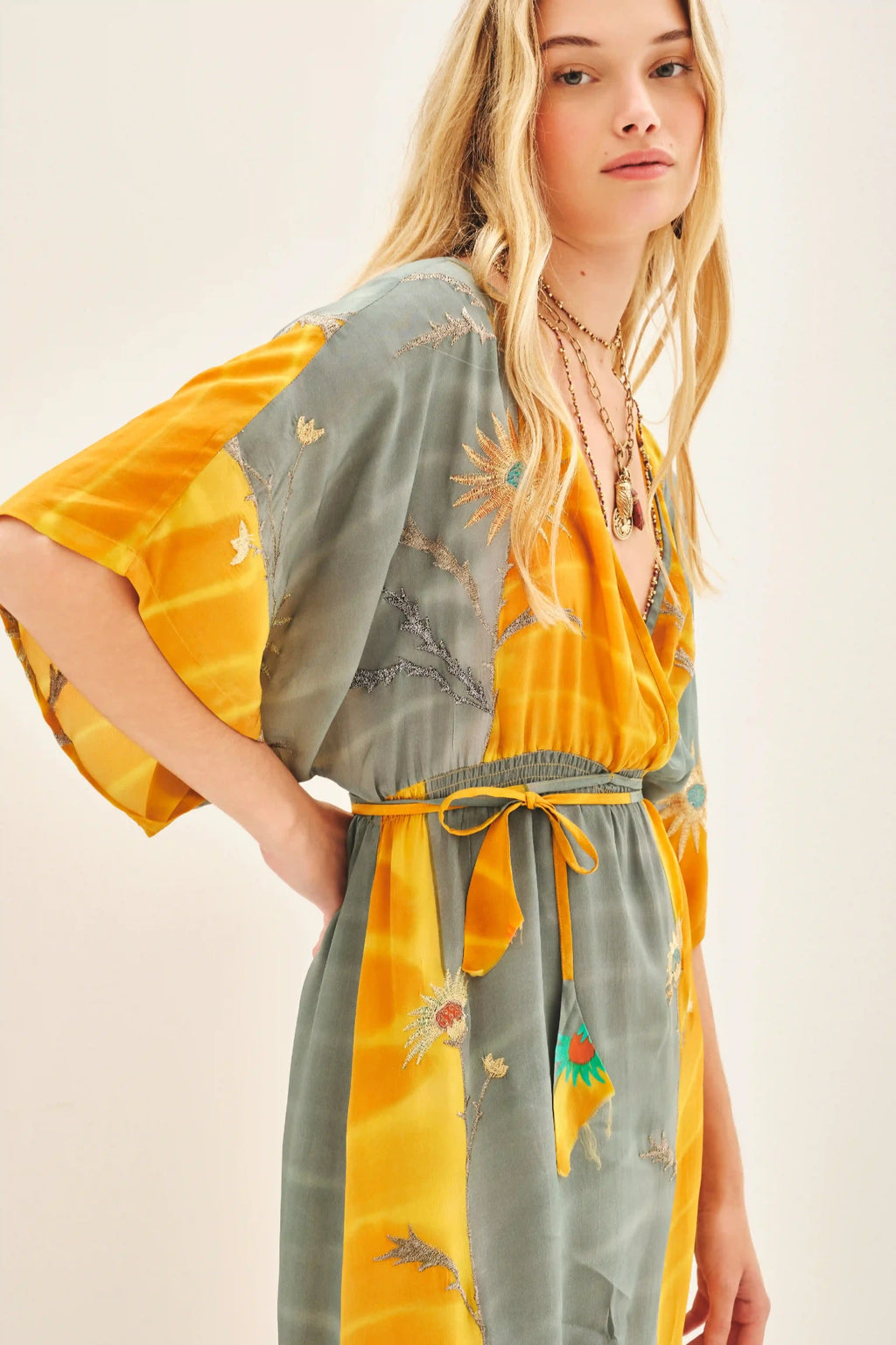 VESTIDO KIOTO SAREE FLOWER